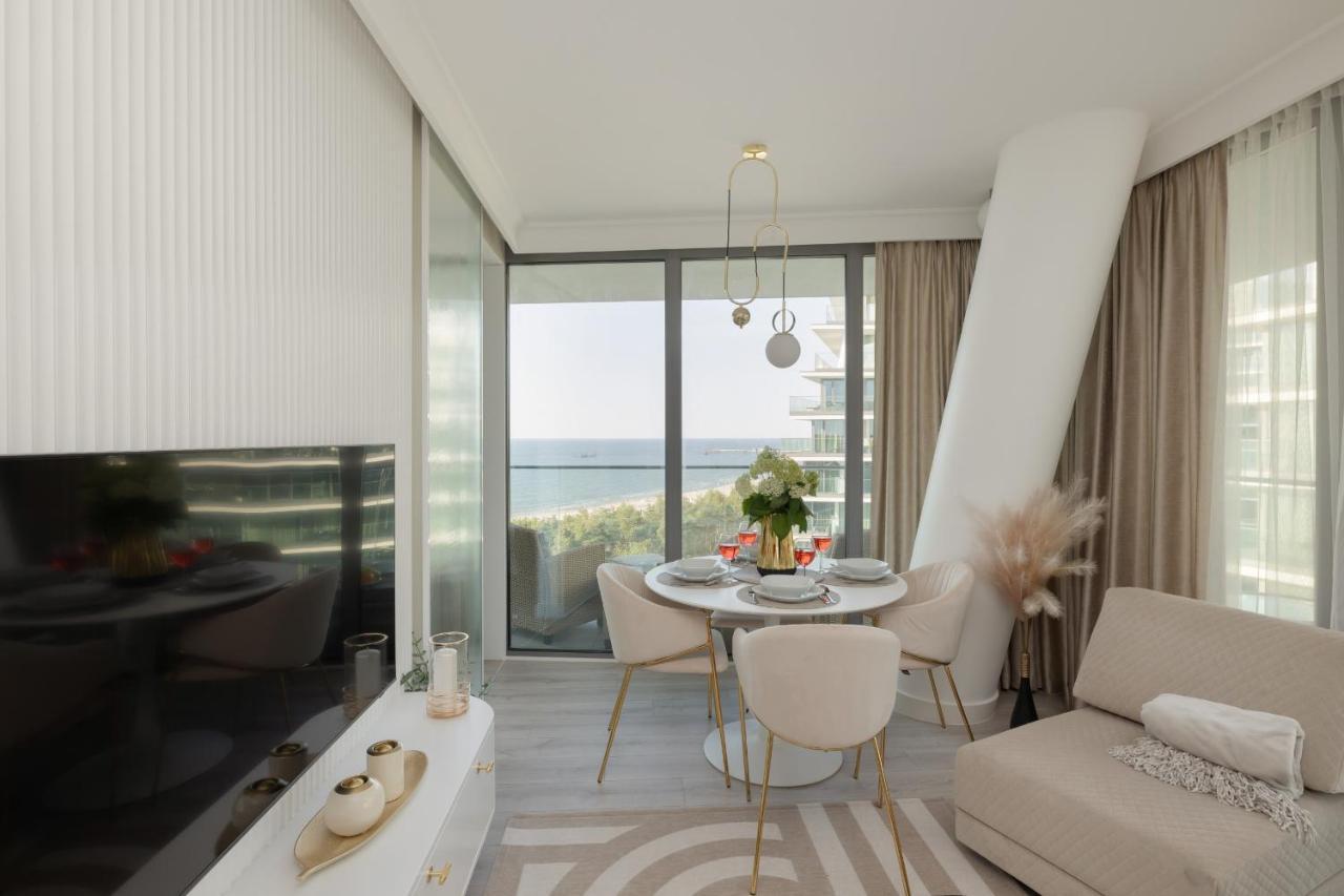 Royallux Apartment Waves Resort & Spa - Sea View From Balcony By Renters Prestige Miedzyzdroje Eksteriør bilde