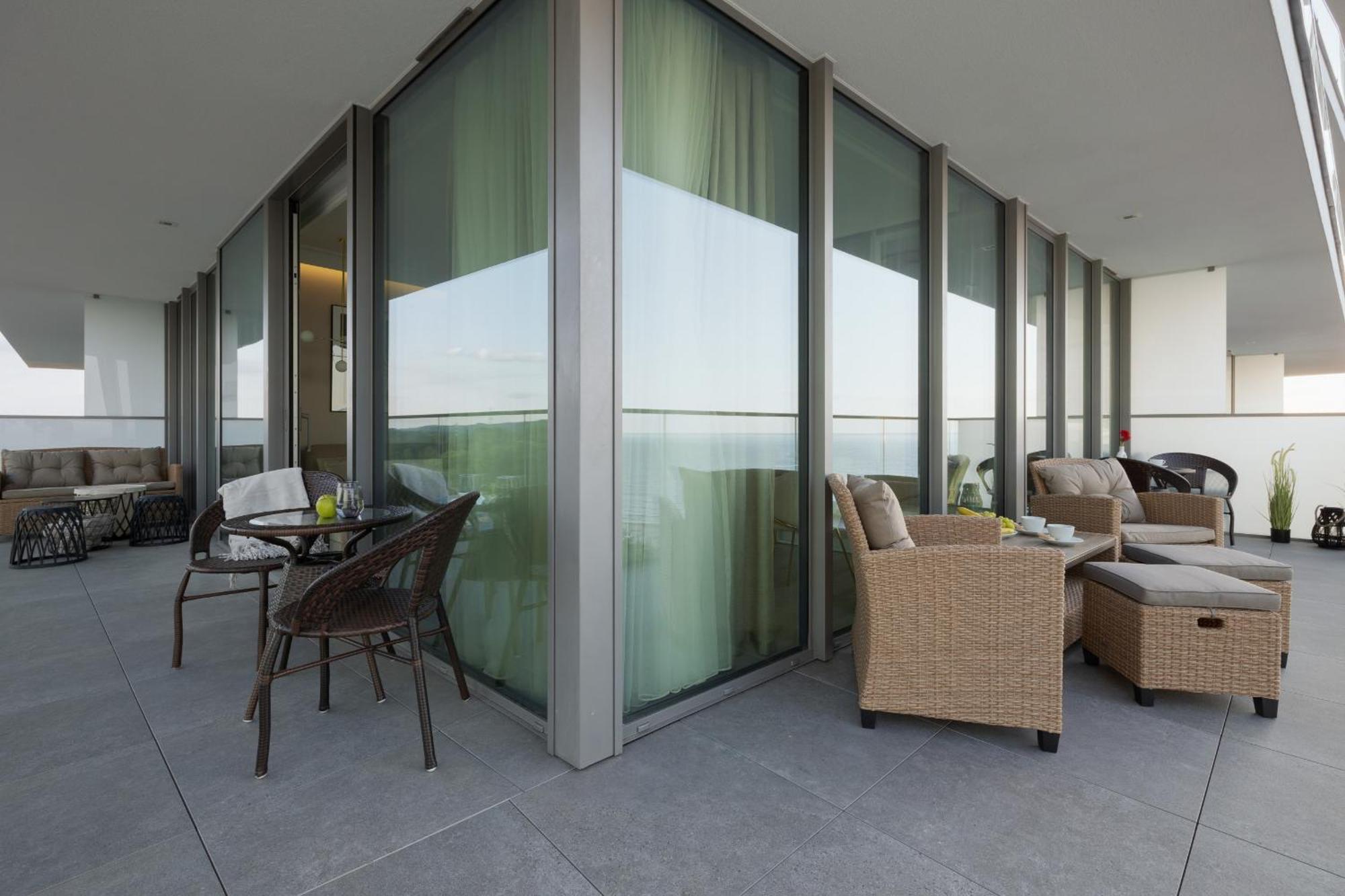 Royallux Apartment Waves Resort & Spa - Sea View From Balcony By Renters Prestige Miedzyzdroje Eksteriør bilde