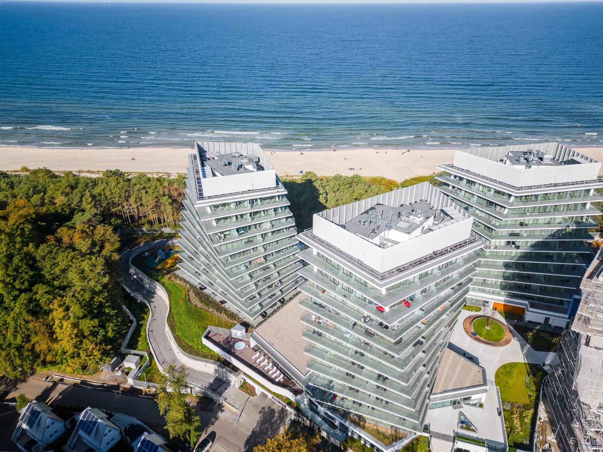 Royallux Apartment Waves Resort & Spa - Sea View From Balcony By Renters Prestige Miedzyzdroje Eksteriør bilde